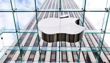 Компания Apple готовит к выпуску ультратонкую модель iPhone